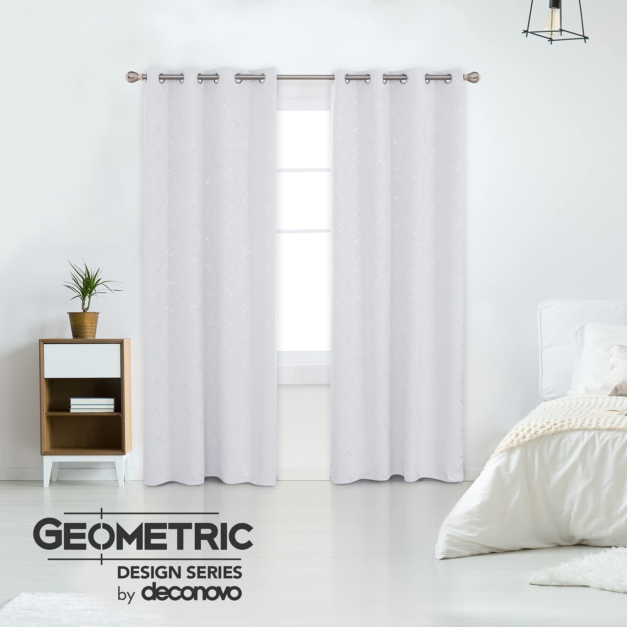 Greyish White/Line