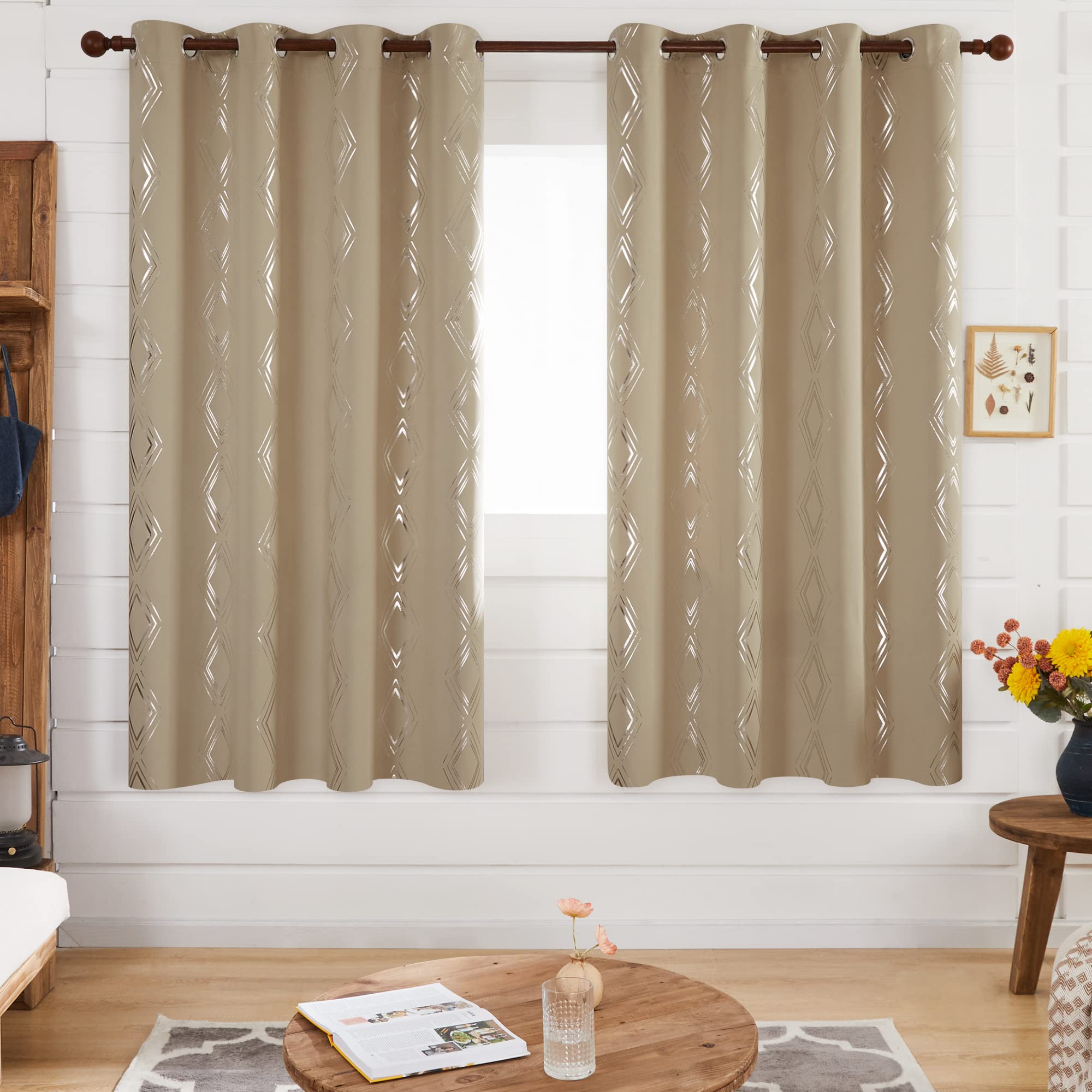 Taupe/Rhombus