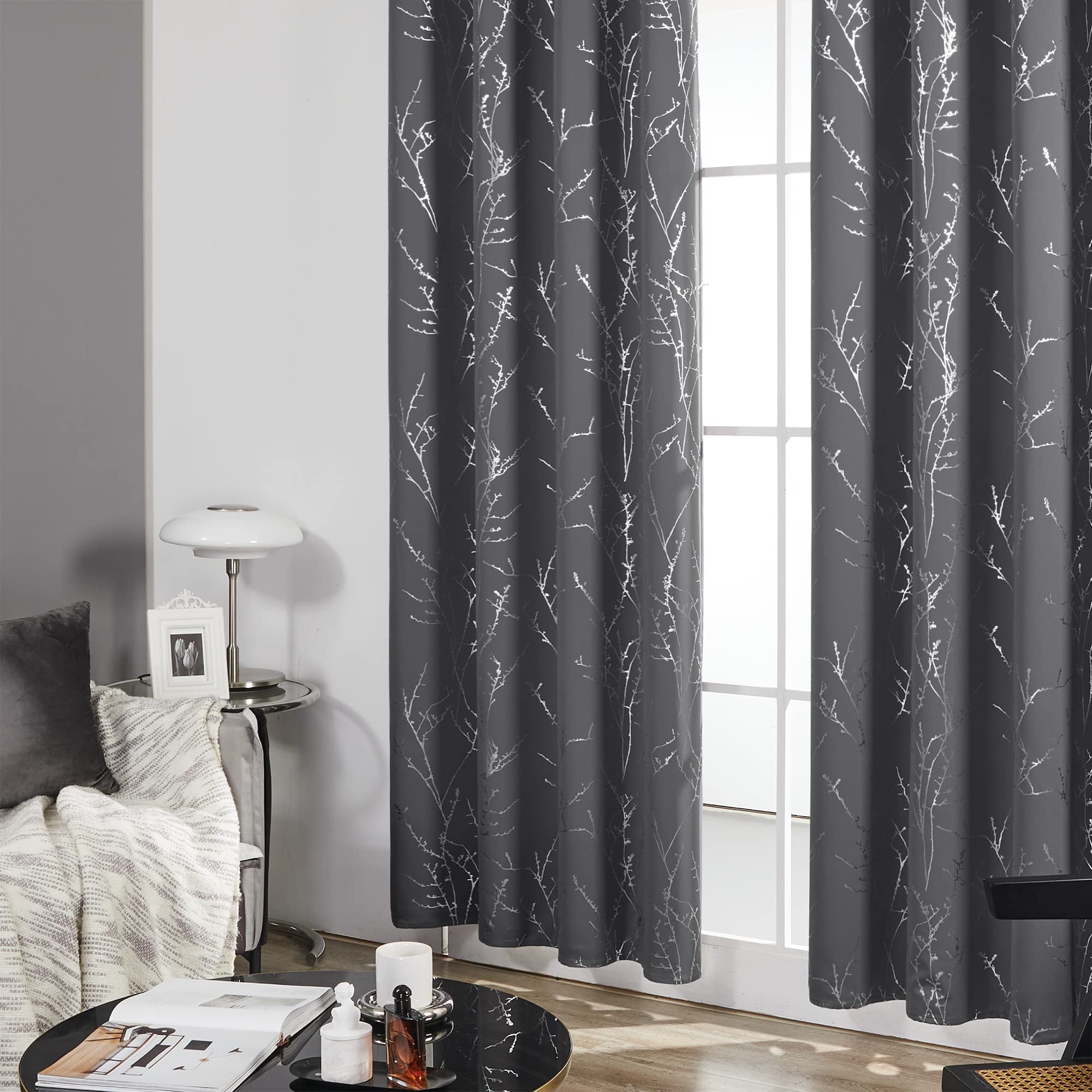 Dark Grey/Silver Tree Branch